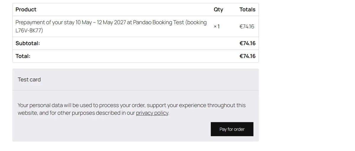 The WooCommerce payment page for a stay: one order line naming the prepayment of the stay and the booking reference, the total, and the payment method, here a test gateway
